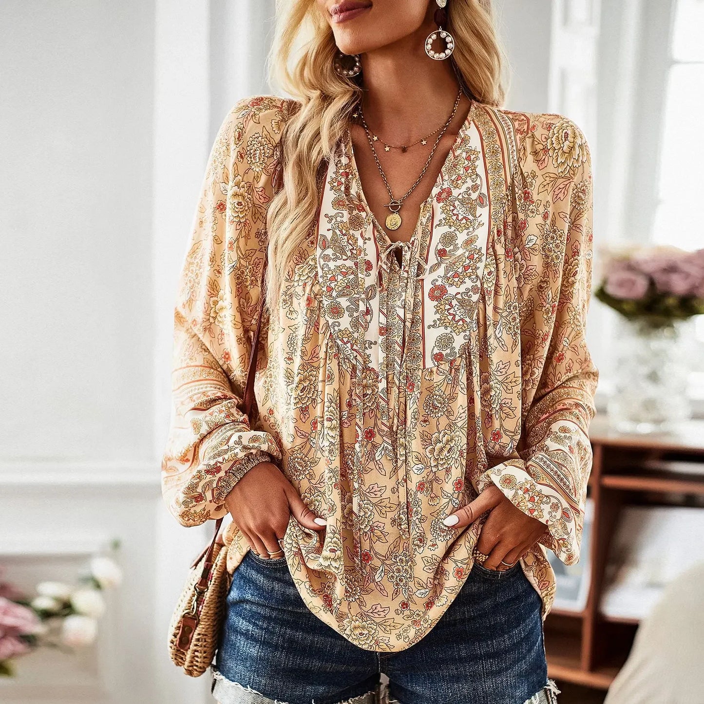 Boho Blouse Floral Print V-Neck Long Sleeve Blouse Women Chic Women Blouse Hippie Bohemian Style Autumn Women Tops