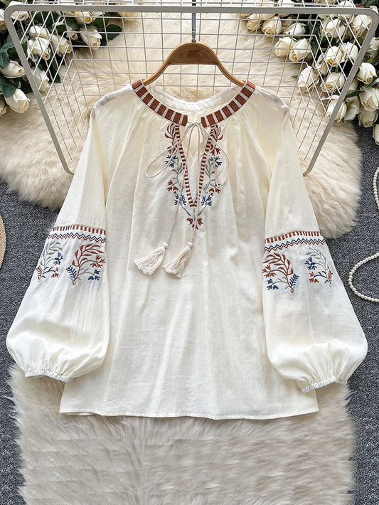 Spring Autumn Literature Fashion Embroidered Lantern Sleeve Blouse Women'S New Loose Versatile Casual Bohemian Holiday Top D22