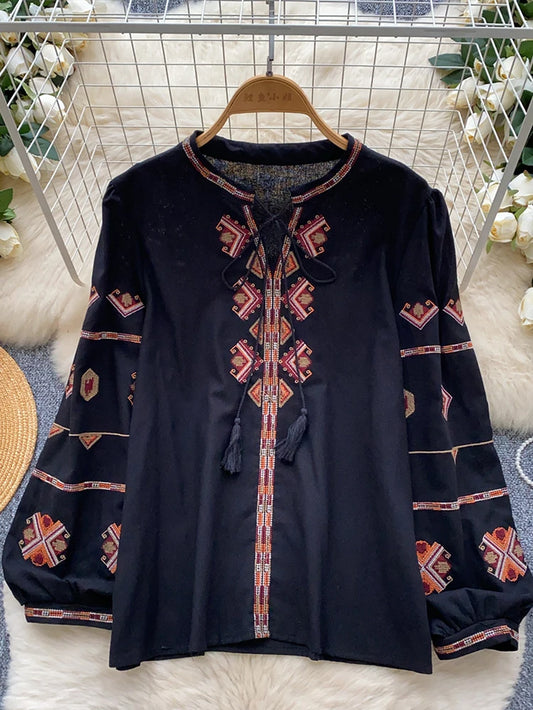 2025 New Women‘S Spring Autumn Blouse Bohemia Retro round Neck Lace Embroidered Long Sleeve Shirt Loose Blazer Top BL155